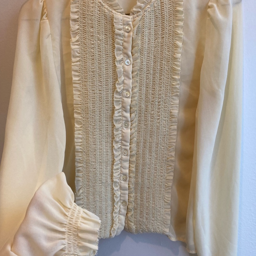 Aritzia Babaton Fiji Blouse in “Butter Yellow”